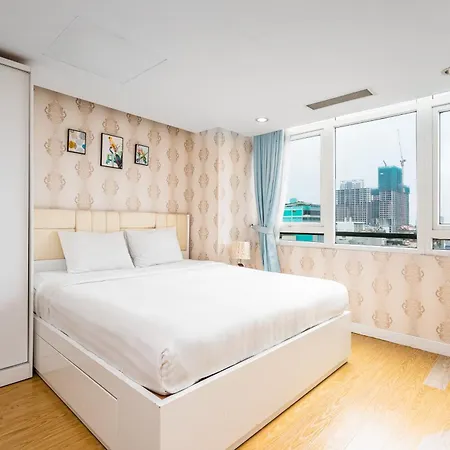 Diamond Luxury The One Ben Thanh Ho Chi Minh City Exterior photo