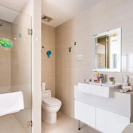 Diamond Luxury The One Ben Thanh Ho Chi Minh City Exterior photo